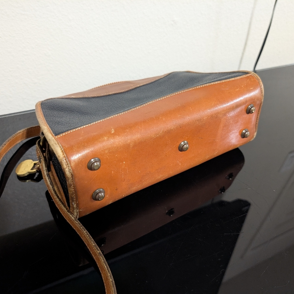 Vintage Dooney Bourke Blue Pebbled All Weather Leather Shoulder Bag Purse - Picture 8 of 12